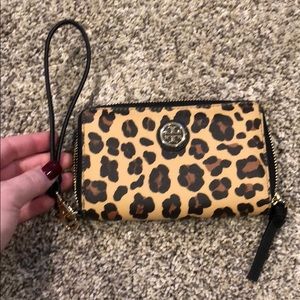 Tory Burch wristlet - cheetah print